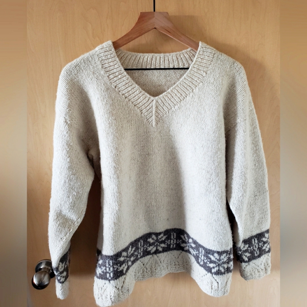 Cream & Brown Nepalese Wool Sweater